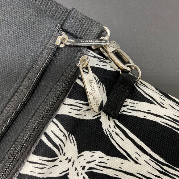 Thirty-One Double Up Crossbody Black Links Black & White Detachable Strap EUC - Picture 12 of 15